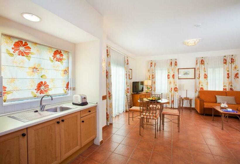 ツーベッドルーム　ヴィラ, Gf Isabel