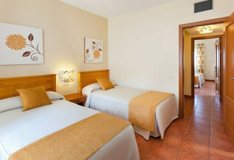 ツーベッドルーム　ヴィラ, Gf Isabel