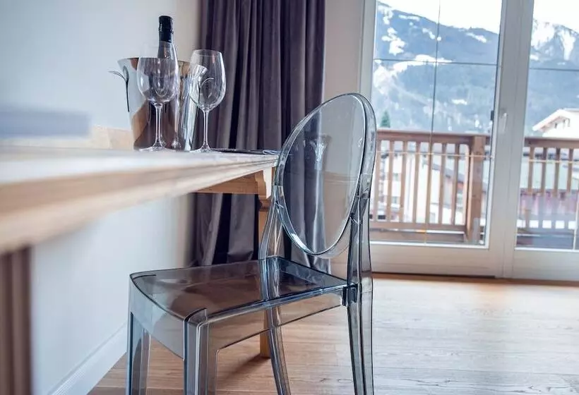 ジュニアスイート, Alpine Hideaway Zillertalerhof   4 Sterne Superior