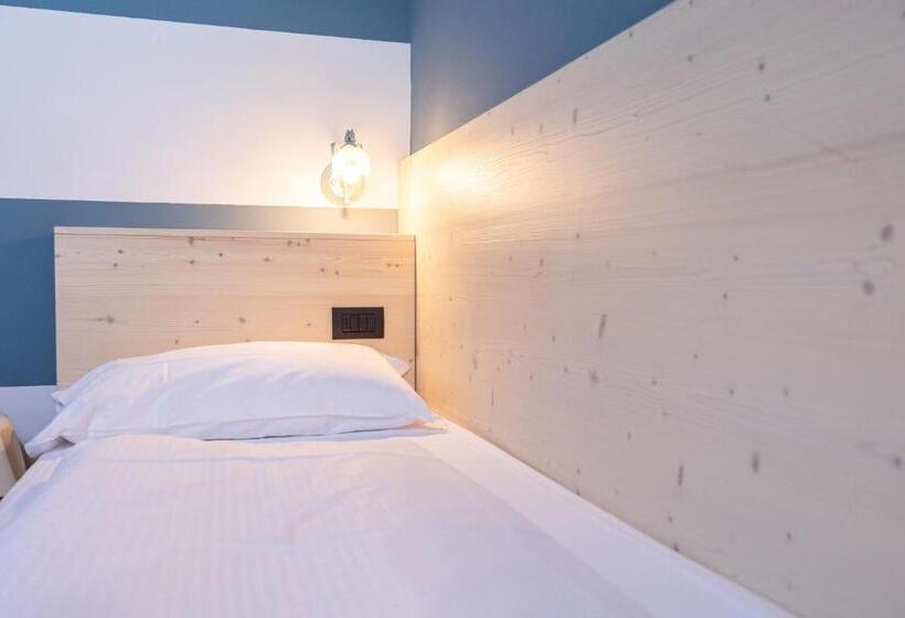 주니어 스위트, Bellavista