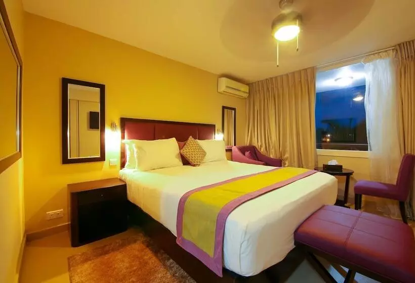 ダブルベッドスタンダードルーム, Best Western Plus Accra Beach
