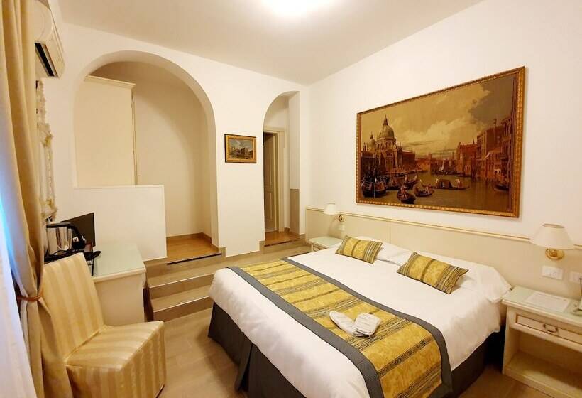 Quarto clássico, Corte Dei Greci