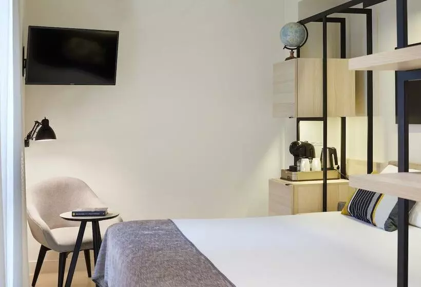 اتاق سوپریور, Denit Barcelona