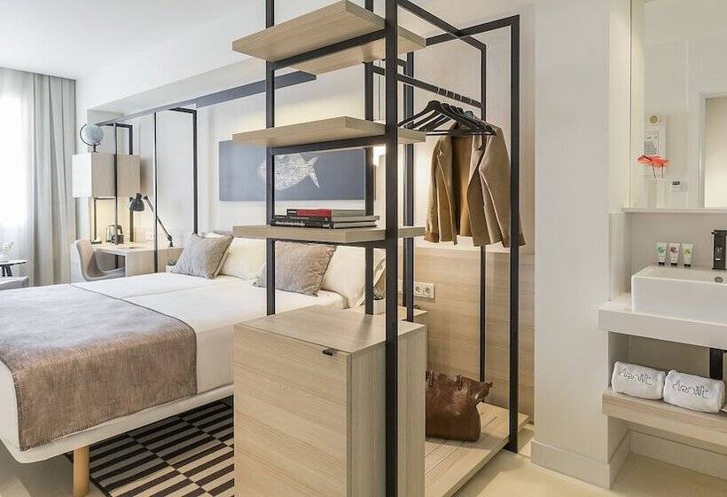 Номер Superior, Denit Barcelona