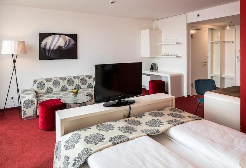 سوییت جونیور, Falkensteiner Hotel Bratislava