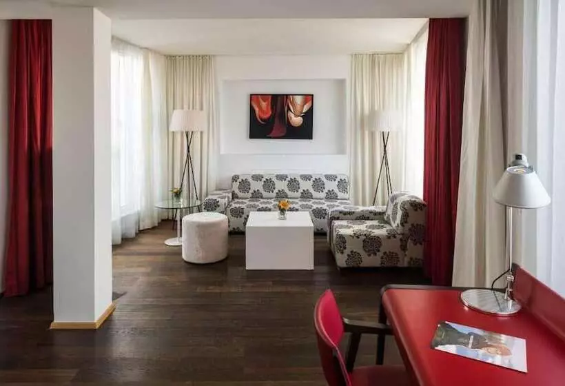سوئیت سینیور, Falkensteiner Hotel Bratislava
