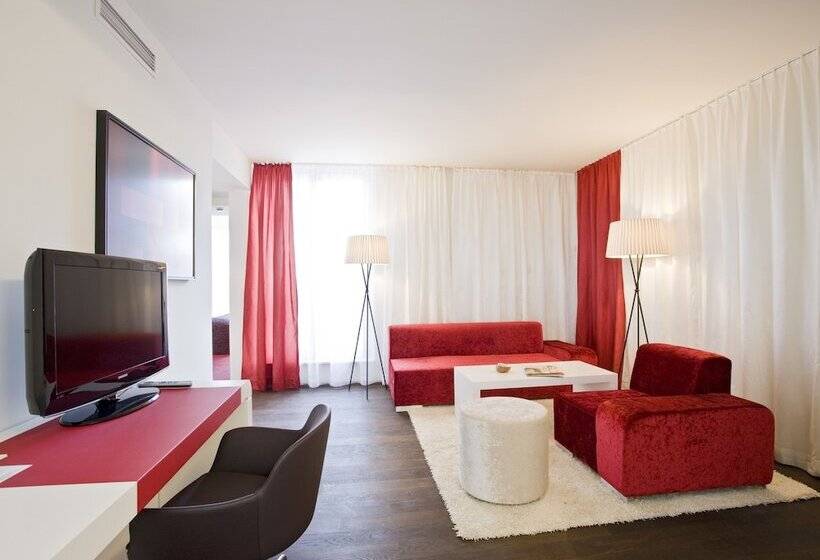 Suite Senior, Falkensteiner Hotel Bratislava