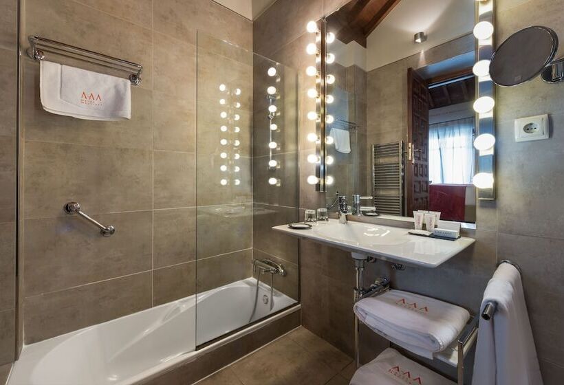 اتاق استاندارد, Gar Anat Hotel Boutique