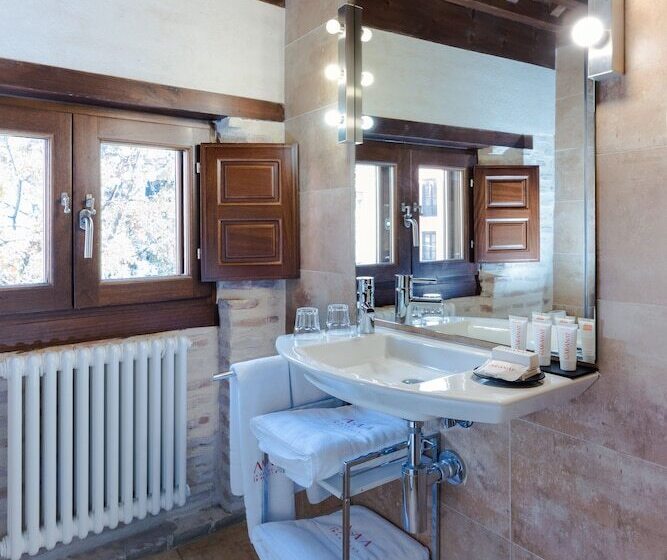 اتاق اکونومی, Gar Anat Hotel Boutique