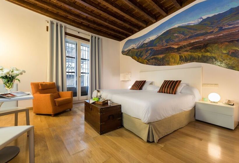 اتاق استاندارد سه نفره, Gar Anat Hotel Boutique