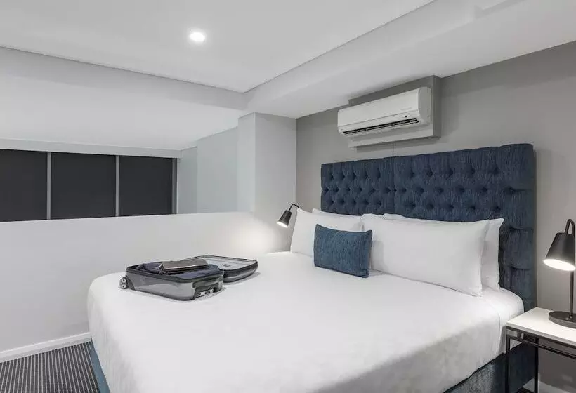 Sviitti, Meriton Suites Waterloo