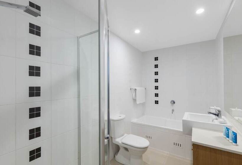 סוויטת 2 חדרי שינה, Meriton Suites Waterloo