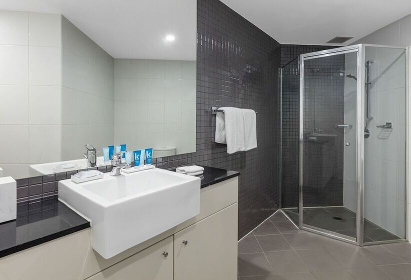 סוויטת 3 חדרי שינה, Meriton Suites Waterloo