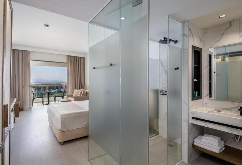 Полулюкс Вид на Море, Michelangelo Resort & Spa