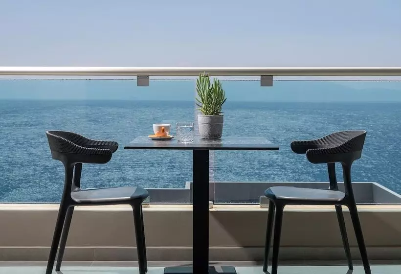 オーシャンビュースタンダードルーム, Michelangelo Resort & Spa