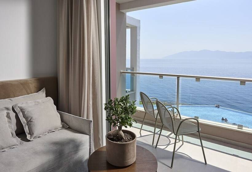 Habitación Premium Vista al Mar., Michelangelo Resort & Spa