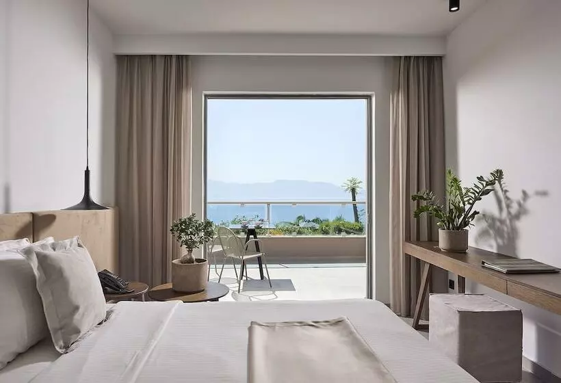オーシャンビュージュニアスイート, Michelangelo Resort & Spa