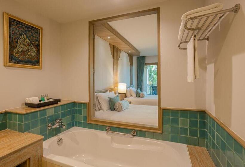 اتاق لوکس, Ravindra Beach Resort & Spa   Sha Extra Plus