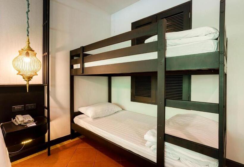 اتاق لوکس خانوادگی, Ravindra Beach Resort & Spa   Sha Extra Plus