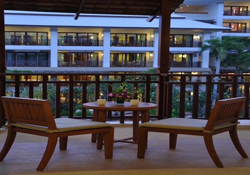 اتاق لوکس, Ravindra Beach Resort & Spa   Sha Extra Plus