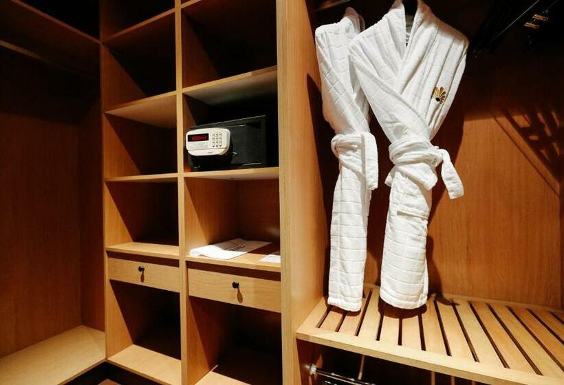 プレステージスイート, Tikida Golf Palace