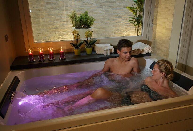 皇家套房, Parc Hotel Germano Suites & Apartments