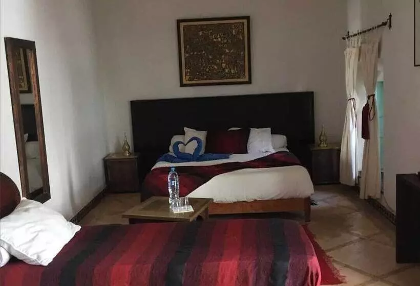 سوییت جونیور, Riad Dar Bounouar