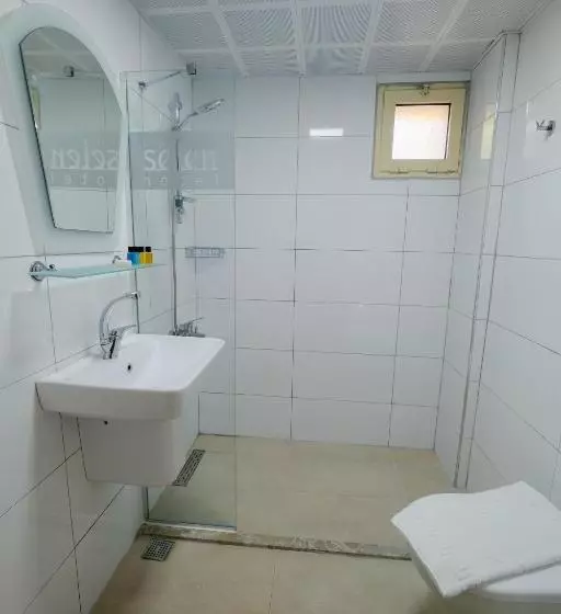 اتاق خانوادگی, Club Selen Icmeler
