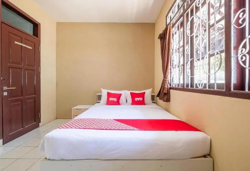 デラックスルーム, Oyo 1568 Stasiun Ka Cirebon Guest House