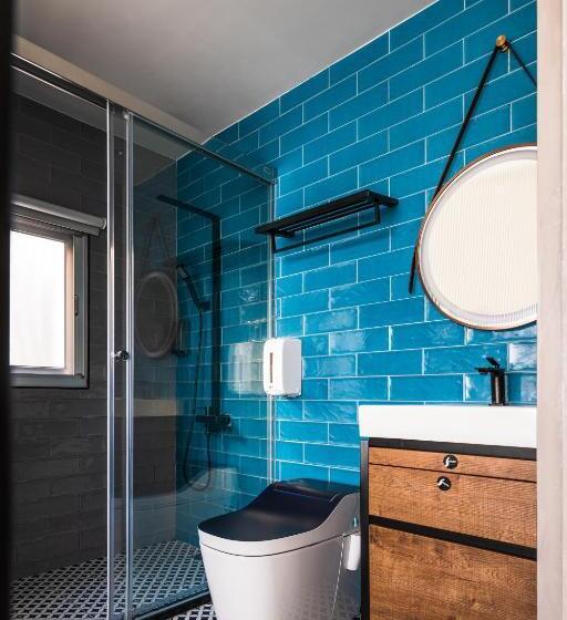 اتاق استاندارد با بالکن, Ren House大仁哥文旅