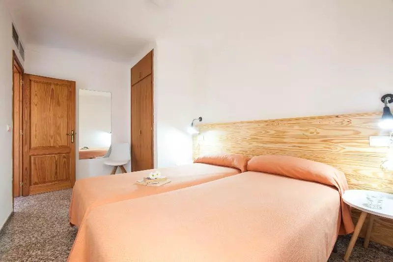 آپارتمان 2 خوابه با چشم‌انداز دریا, Apartamentos Bahia