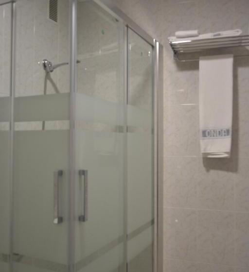 غرفة قياسية, Gran Hotel Toledo