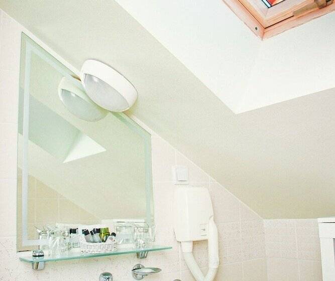 غرفة إقتصادية, Bozica Dubrovnik Islands