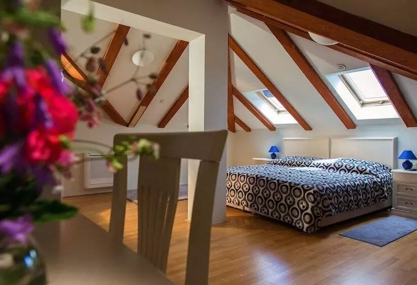 エコノミールーム, Bozica Dubrovnik Islands
