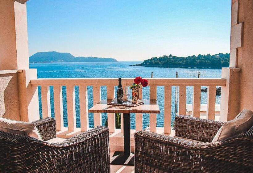 جناح جونيور, Bozica Dubrovnik Islands