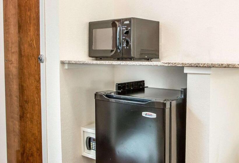 Люкс Кровать Кинг, Comfort Suites Jefferson City