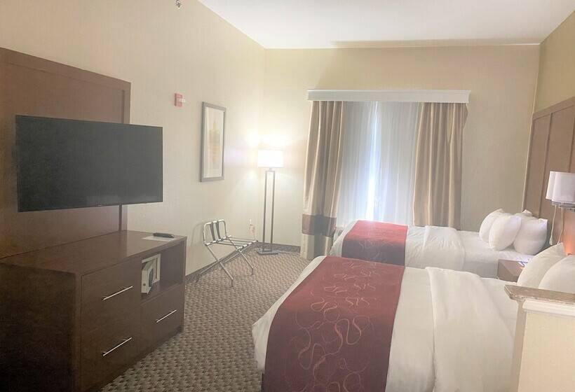جناح, Comfort Suites Jefferson City