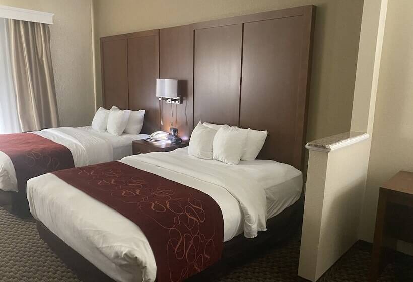 Люкс, Comfort Suites Jefferson City