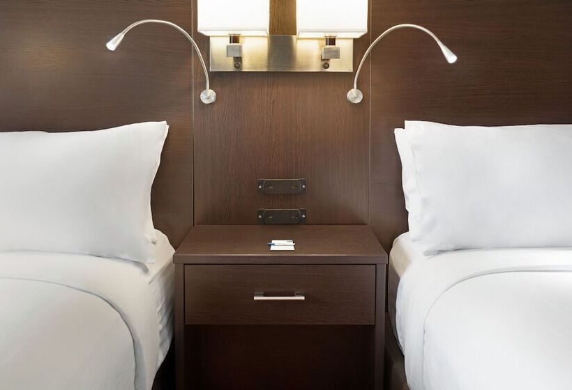 جناح, Comfort Suites Boise West Meridian