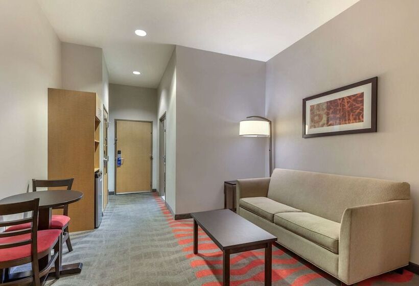 Люкс, Comfort Suites Boise West Meridian