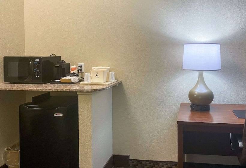 Люкс, Comfort Suites Jefferson City