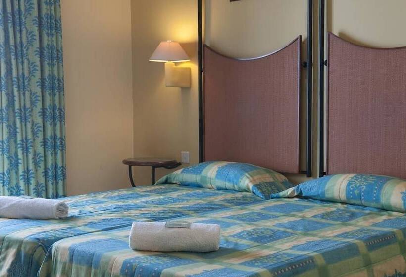 اتاق استاندارد یک نفره, Euroclub