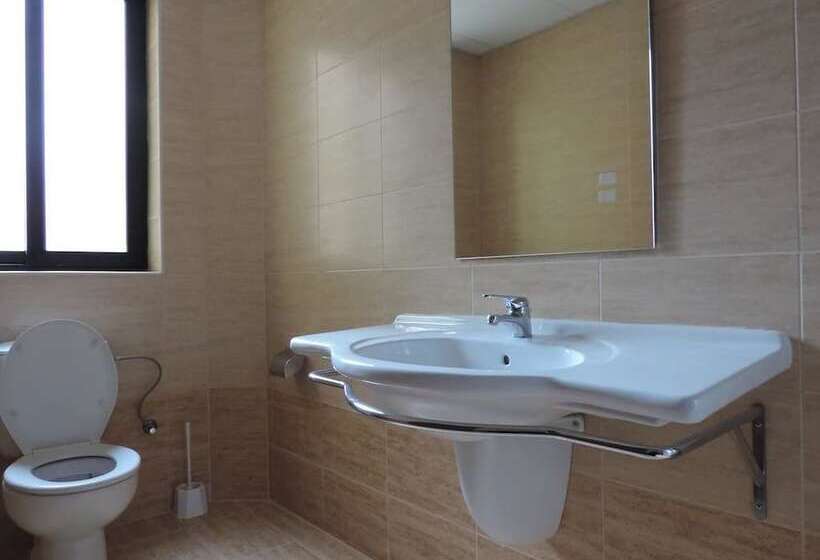 اتاق استاندارد, Euroclub