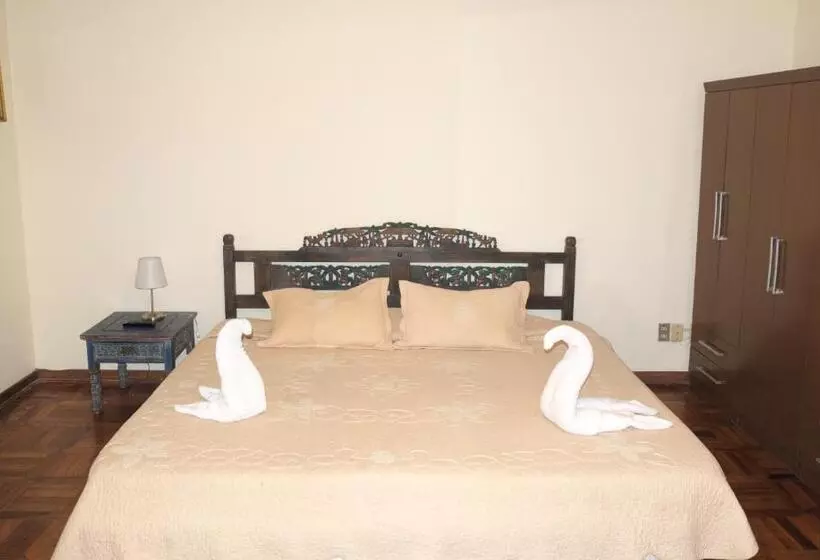 Deluxe Suite King Bed, Inkawasi Miraflores Hostel