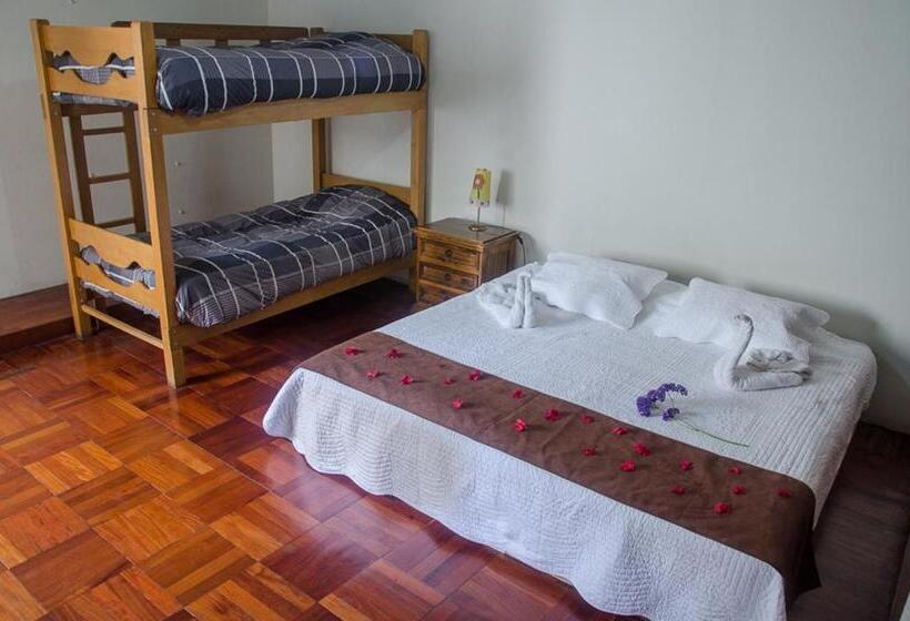 Triple Room Sea View, Inkawasi Miraflores Hostel