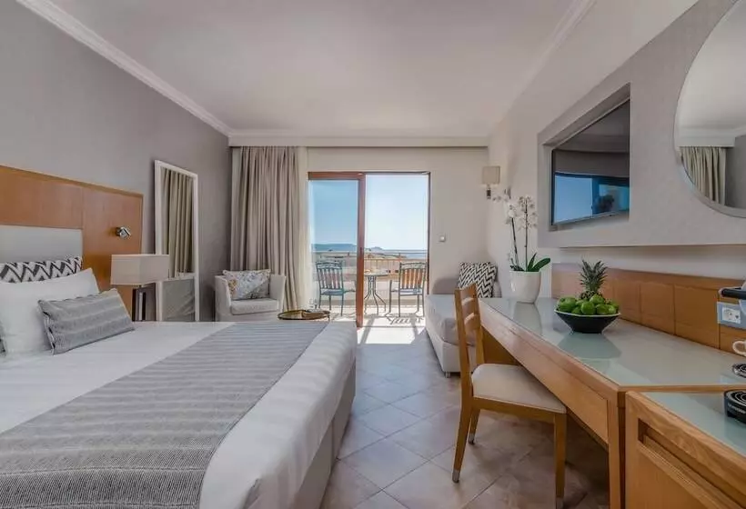 اتاق سوپریور با چشم‌انداز دریا, Lindos Imperial Resort & Spa