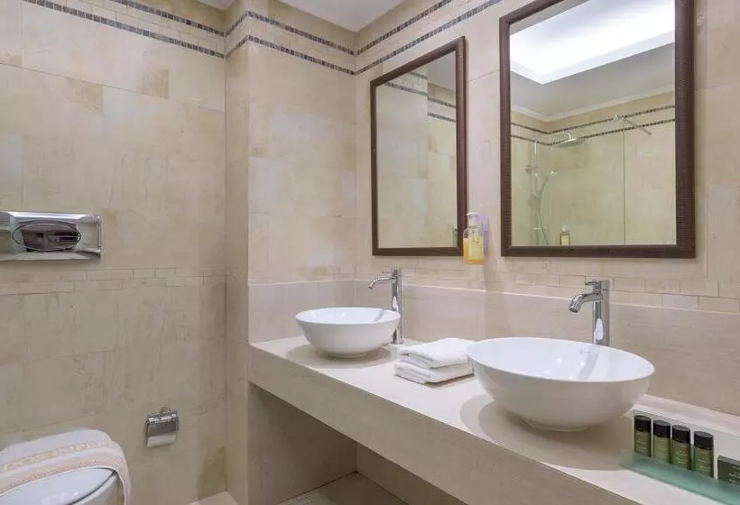 سوییت خانوادگی, Lindos Imperial Resort & Spa