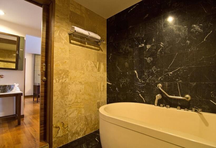 Люкс 2 Спальни, Lk Mantra Pura Resort