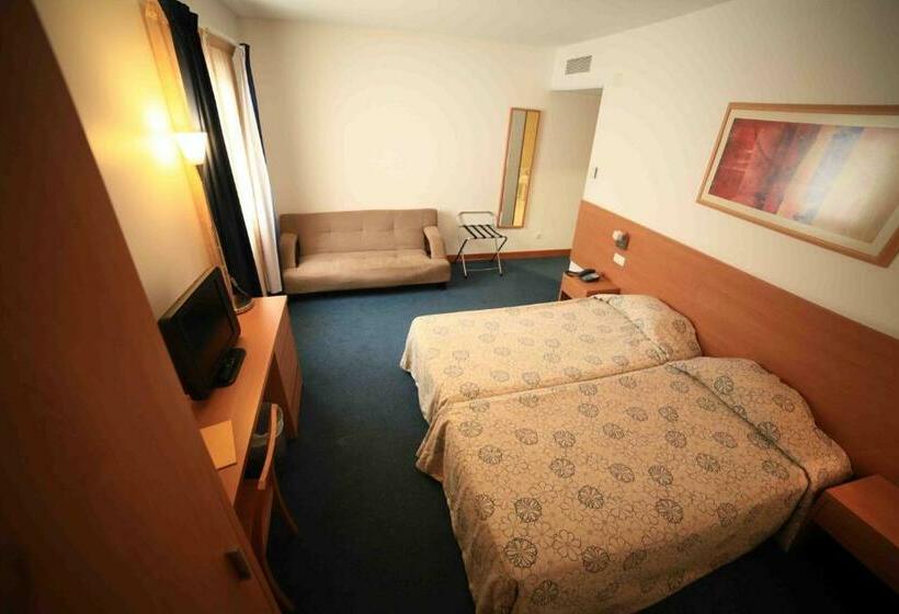 스탠다드 룸, Matriz