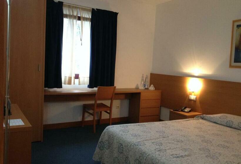 스탠다드 룸, Matriz